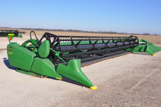 2012 John Deere 635FD draper head