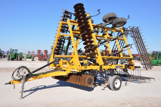 Landoll 850 27' soil finisher