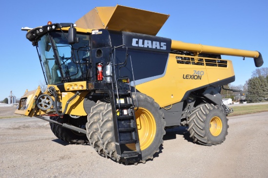 2016 Lexion 740 2wd combine