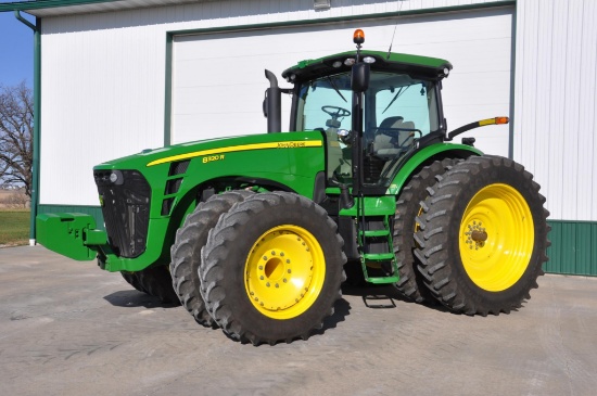2010 John Deere 8320R MFWD tractor