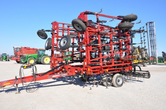 Case-IH TigerMate 200 45' field cultivator