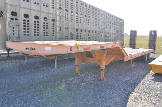 2008 Kaufman 40' low boy trailer