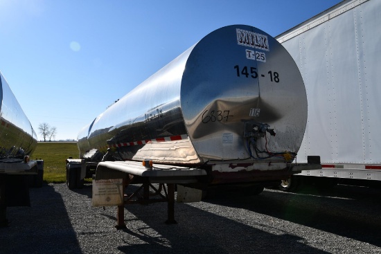 1992 reconstructed 6250 gal. stainless steel tanker trailer
