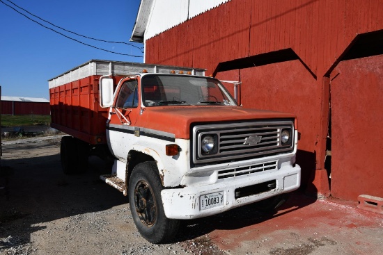 1974 Chevrolet 2 ton grain truck