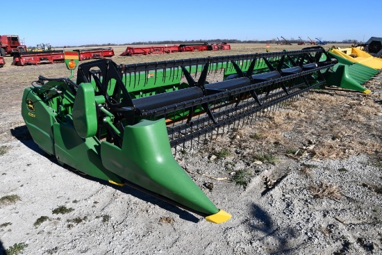 John Deere 625F 25' HydraFlex platform