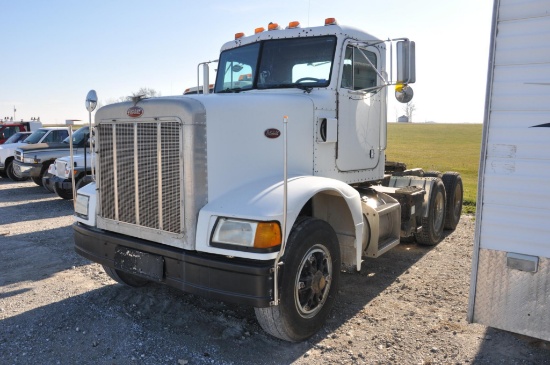 1991 Peterbilt 375 day cab semi