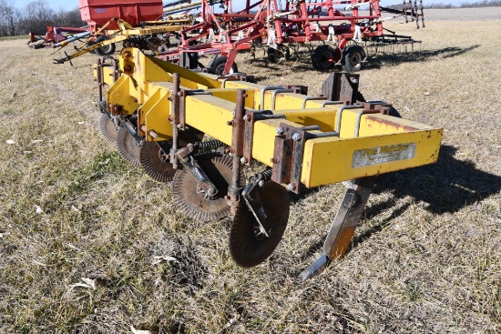 Agri-Products 3-pt. 5-shank ripper
