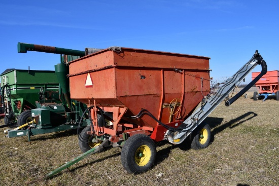 J&M gravity wagon