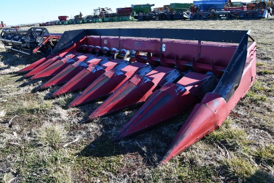 Case-IH 1083 8 row 30" corn head