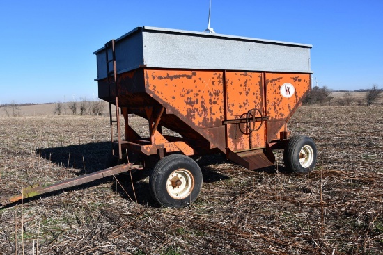 Kory gravity wagon on 12-ton gear