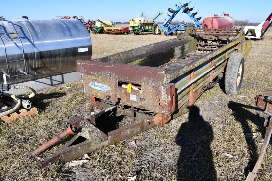 New Idea 214 manure spreader