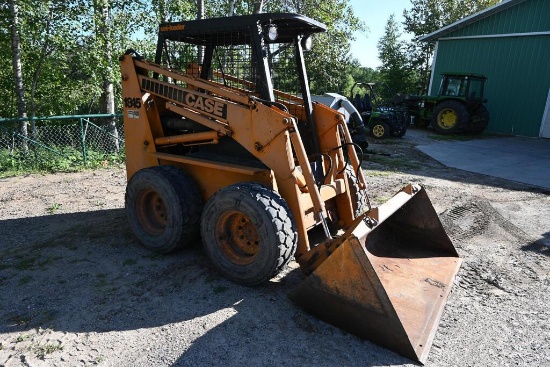 1982 Case 1845 skidsteer