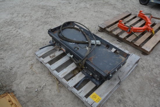 Bradco skidsteer hyd. adj. plate