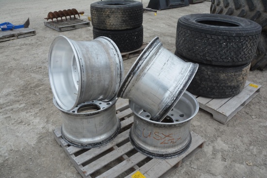 (4) 22.5" super single aluminum rims