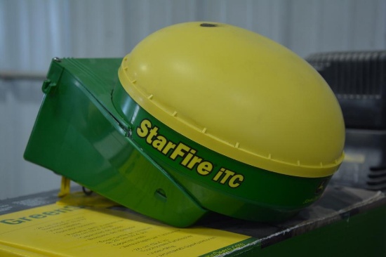 John Deere StarFire iTC receiver