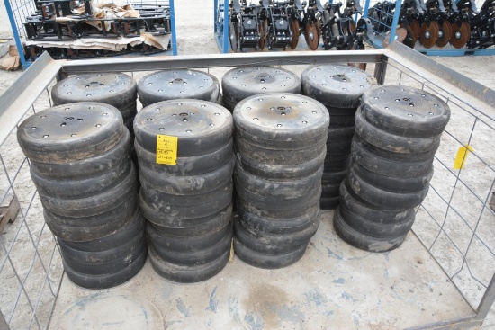 (80) Kinze narrow profile gauge wheels