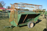 125 bushel double sided portable creep feeder