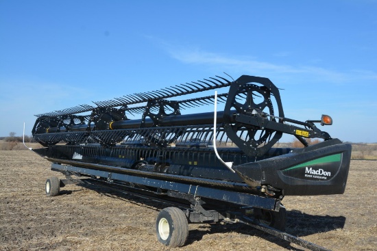2017 MacDon FD75-S 35' flex draper head