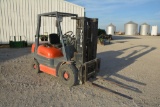 Toyota 786S gas forklift