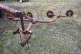 Massey Ferguson 3-pt. 4-wheel hay rake