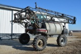 Hagie 284 self-propelled sprayer