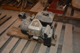 Briggs & Stratton 5hp gas engine w/2