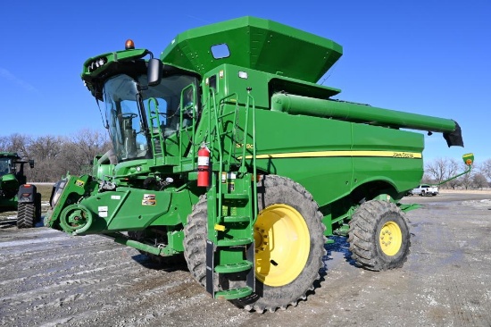 2014 John Deere S680 2wd combine