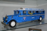 Greyhound toy high quality die cast metal bus