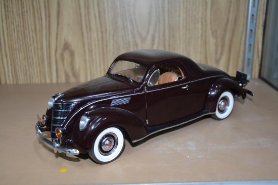 Prescision Collectibles 1/18 scale 1937 Ford model car