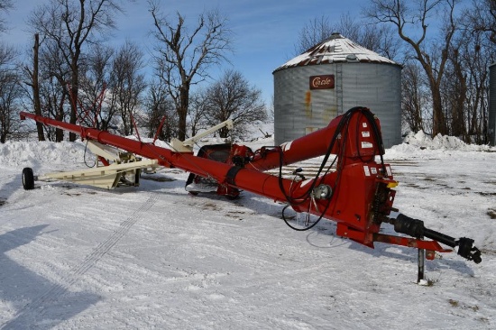 Buhler 1395 13"x95' swing away auger