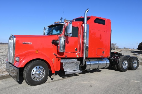 2005 Kenworth W900 semi