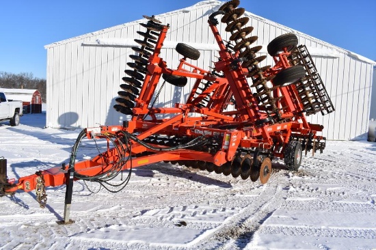 2016 Kuhn Krause 8000 Excelerator 30' vertical tillage tool