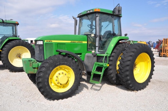 1997 John Deere 7810 MFWD tractor