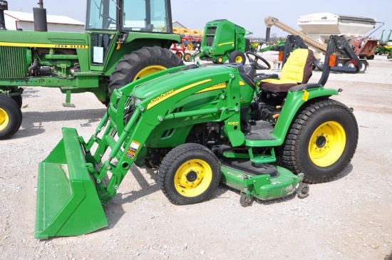 2008 John Deere 3520 MFWD compact tractor