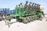 2003 John Deere 1790 CCS 16/32 planter