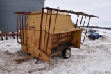 Farmstar portable cattle feeder w/ calf gates