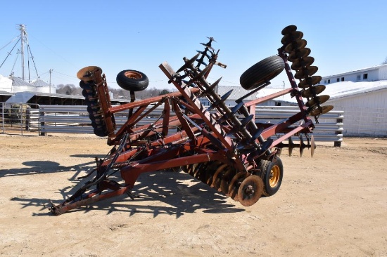 IH 490 22' disk