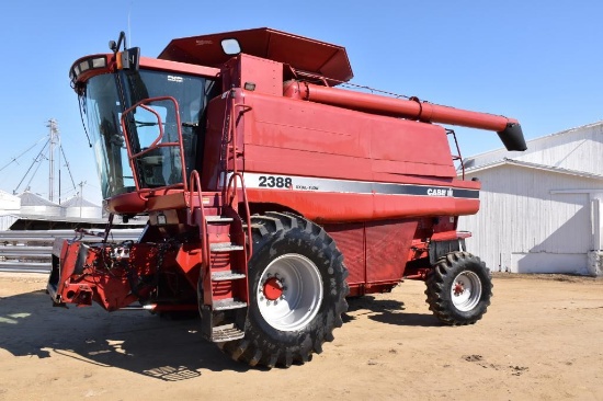 2000 Case IH 2388 2wd combine