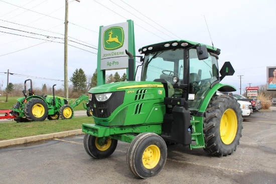 2015 John Deere 6110R 2WD tractor