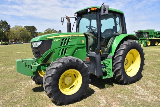 2013 John Deere 6115M MFWD tractor