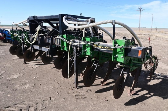 Schlagel Mfg. TP2-8500 8 row 30" 3-pt. strip till bar