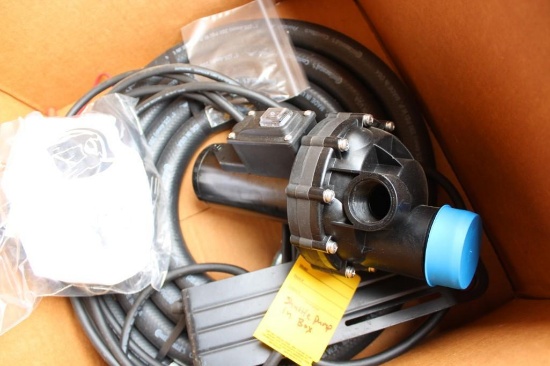 Shuttle Pump in Box