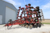 Salford 570 30' vertical tillage tool