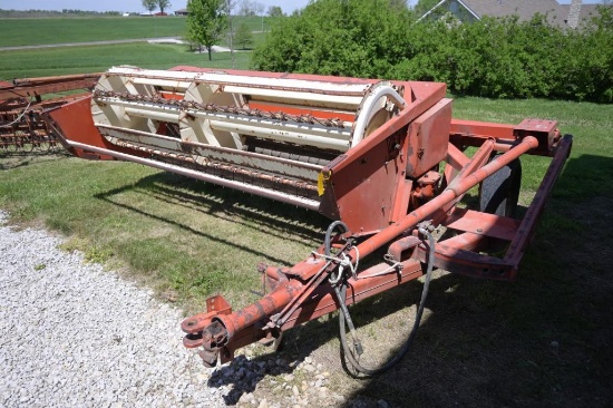 Allis-Chalmers 904 9' sickle bar mower conditioner