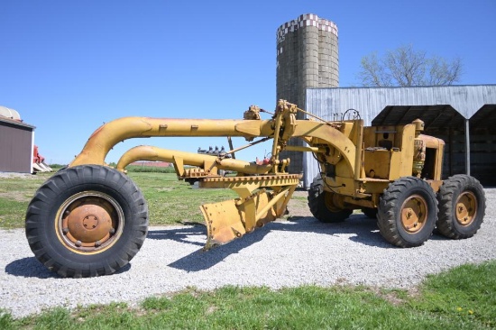 Allis-Chalmers AD4 Road Grader