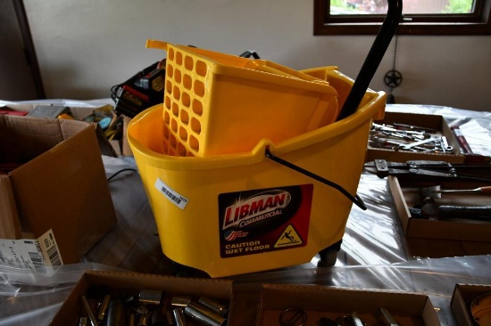 Libman mop bucket