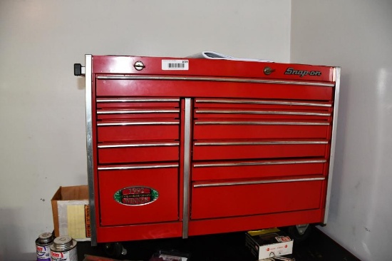 Snap-On rolling tool box