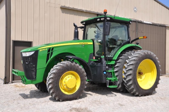 2020 John Deere 8270R MFWD tractor