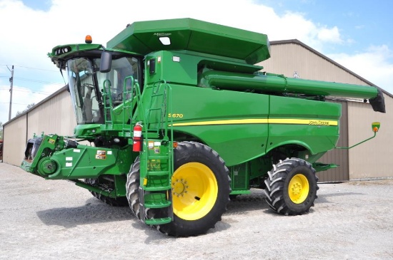 2015 John Deere S670 4wd combine