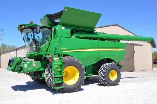 2018 John Deere S780 2wd combine